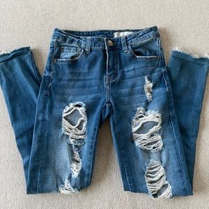 Ripped Papaya mid-rise jeans!